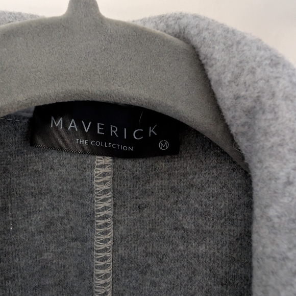 Long grey vest with pockets - Picture 2 of 3